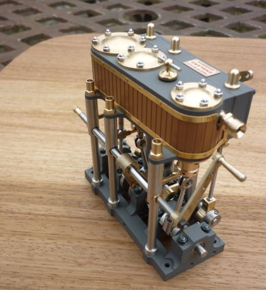 Triple expansion/twee cylinder compound